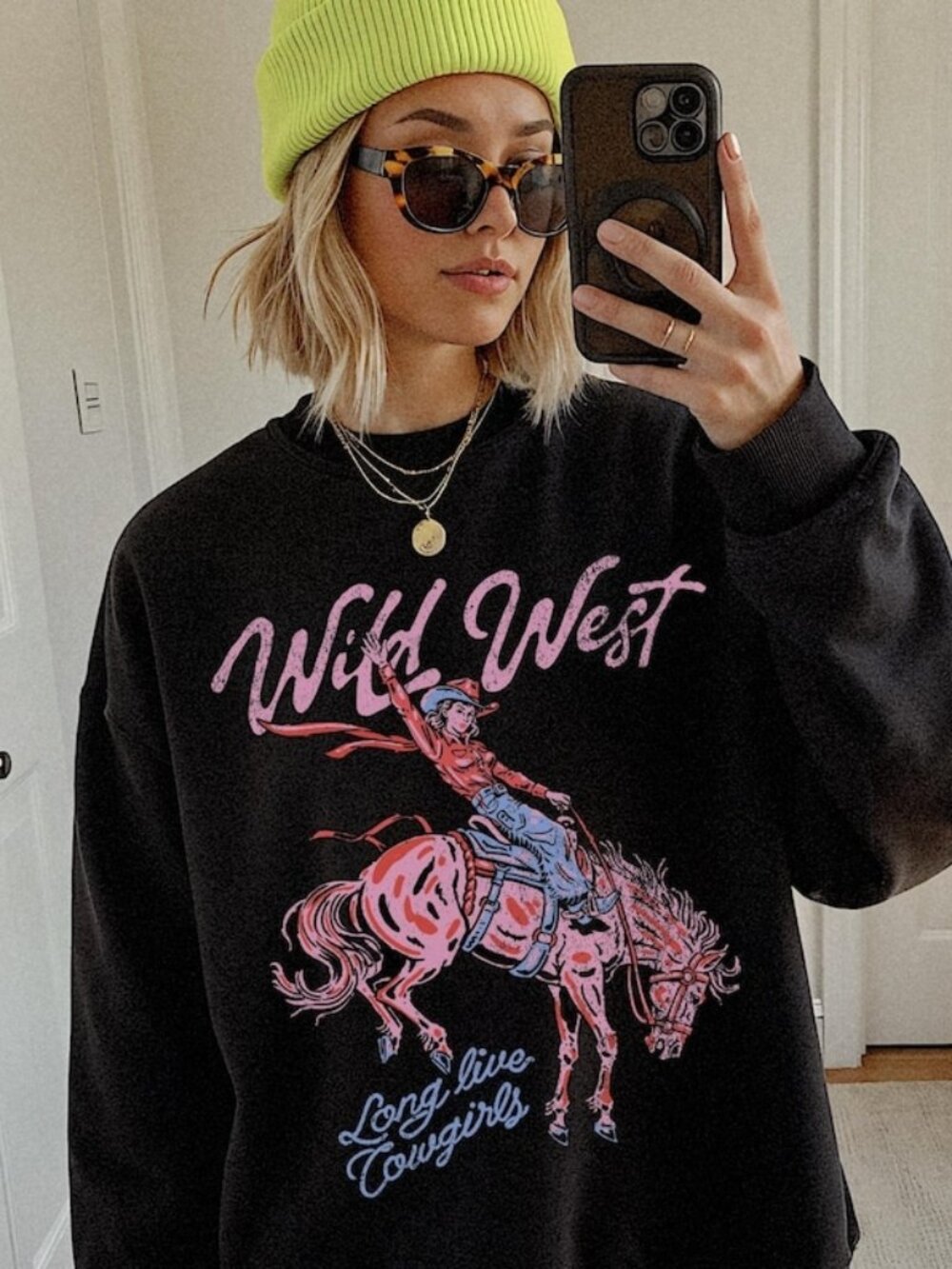 Retro Wild West Sweater, Vintage Cowgirl Horse Graphic